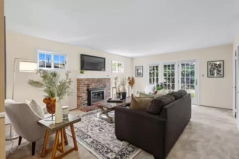 Living - 766 Mulberry Ln, Davis, CA 95616 photo 1 of 8