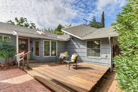 Exterior - 766 Mulberry Ln, Davis, CA 95616 photo 5 of 16