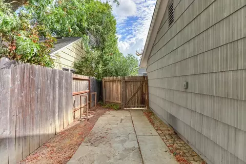 Exterior - 766 Mulberry Ln, Davis, CA 95616 photo 13 of 16
