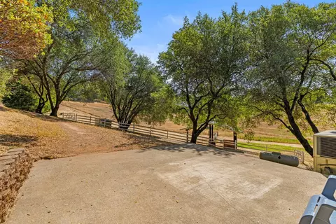 Exterior - 5701 Silver Lode Dr, Placerville, CA 95667 photo 10 of 26