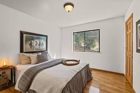 Bedroom - 5701 Silver Lode Dr, Placerville, CA 95667 photo 2 of 8