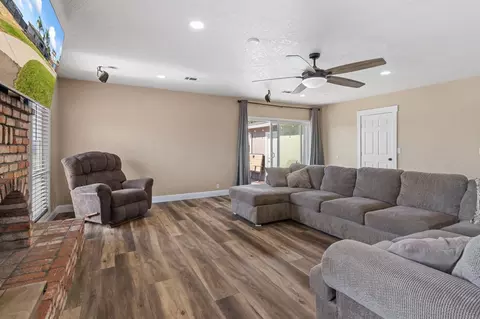 5958 E Lathrop Rd, Manteca, CA 95336 photo 31