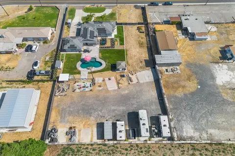 5958 E Lathrop Rd, Manteca, CA 95336 photo 42