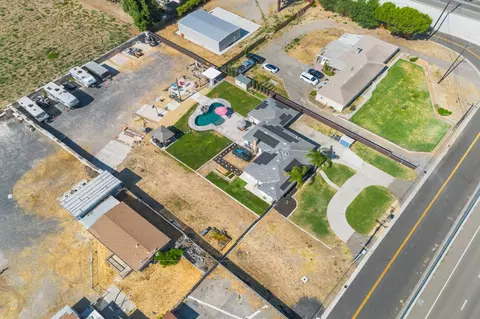 5958 E Lathrop Rd, Manteca, CA 95336 photo 45