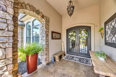 542 Ramos Dr, Folsom, CA 95630 photo 9