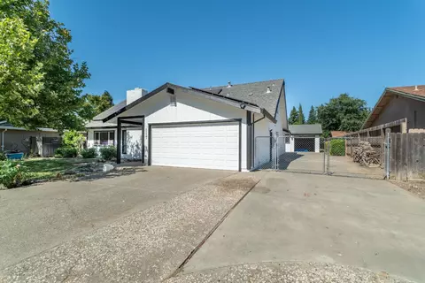 Exterior - 117 Riverview Ct, Winters, CA 95694 photo 4 of 9