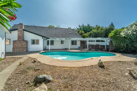 Exterior - 117 Riverview Ct, Winters, CA 95694 photo 3 of 9