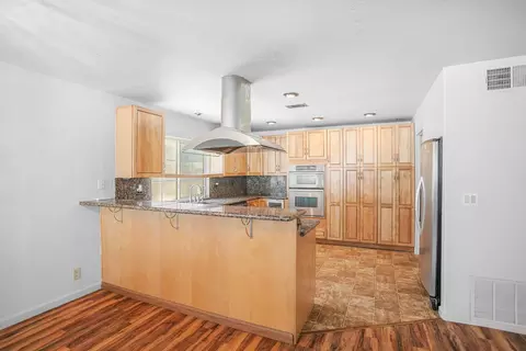 Kitchen - 117 Riverview Ct, Winters, CA 95694 photo 3 of 6