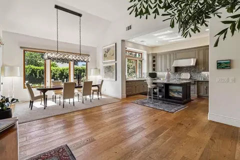 Dining - 1389 Pars Oak, Carmichael, CA 95608 photo 6 of 6