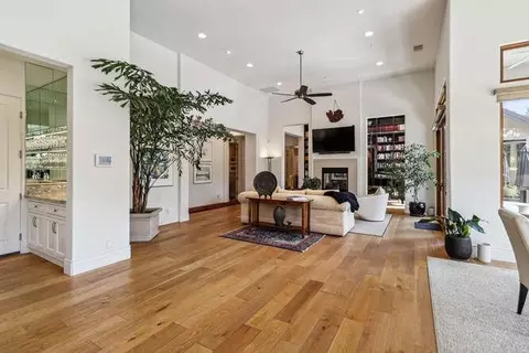 Living - 1389 Pars Oak, Carmichael, CA 95608 photo 1 of 7