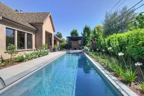Exterior - 1389 Pars Oak, Carmichael, CA 95608 photo 10 of 20