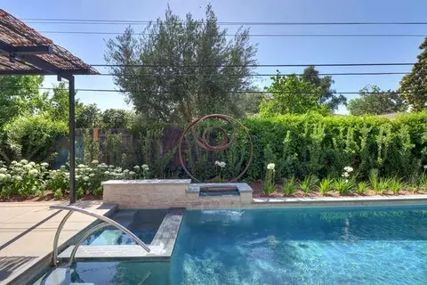 Exterior - 1389 Pars Oak, Carmichael, CA 95608 photo 4 of 20
