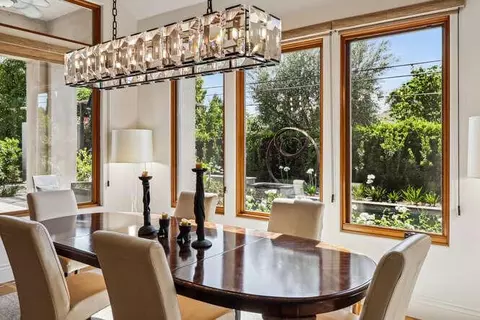 Dining - 1389 Pars Oak, Carmichael, CA 95608 photo 3 of 6