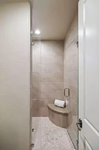 Bath - 1389 Pars Oak, Carmichael, CA 95608 photo 9 of 15