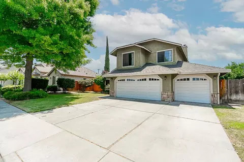 Exterior - 2816 Canyon Dr, Modesto, CA 95351 photo 3 of 7