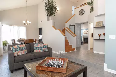 Entry Way - 2816 Canyon Dr, Modesto, CA 95351 photo 3 of 5