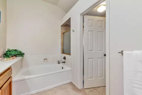 1827 Paradise Valley Ct, Tracy, CA 95376 photo 26