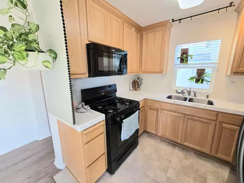 4220 Mahogany Ln, Davis, CA 95618 photo 7
