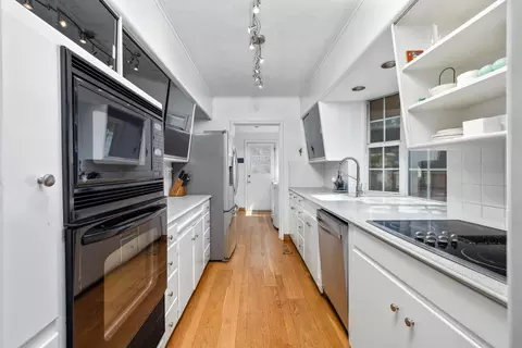 Kitchen - 1037 Yale Ave, Modesto, CA 95350 photo 1 of 4
