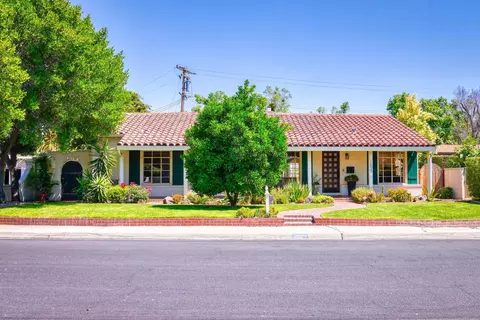 1037 Yale Ave, Modesto, CA 95350 photo 1