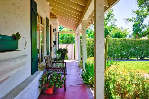 Exterior - 1037 Yale Ave, Modesto, CA 95350 photo 4 of 13