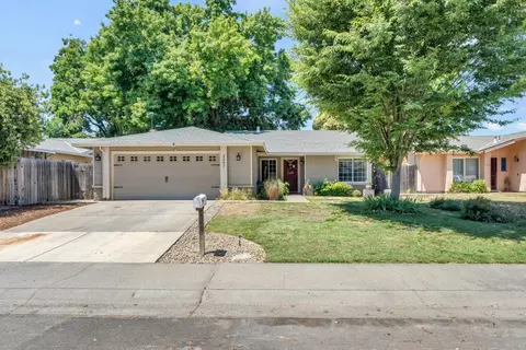 2897 Candido Dr, Sacramento, CA 95833