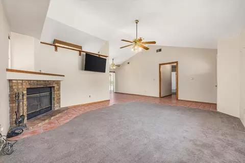 1932 Juniper Ln, Wasco, CA 93280 photo 8