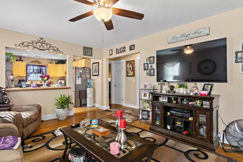 626 Downey Ave, Modesto, CA 95354 photo 6