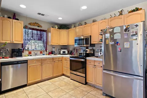 626 Downey Ave, Modesto, CA 95354 photo 12