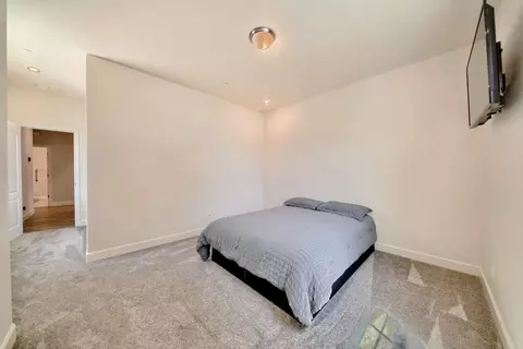 Bedroom - 245 Springfield Dr, Manteca, CA 95337 photo 7 of 13