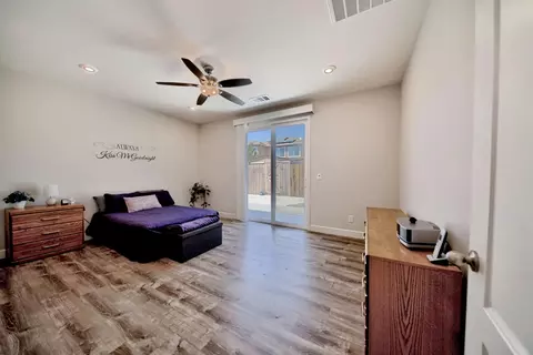 Bedroom - 245 Springfield Dr, Manteca, CA 95337 photo 9 of 13