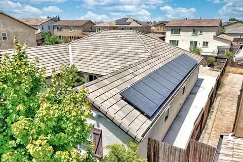 View/Area - 245 Springfield Dr, Manteca, CA 95337 photo 2 of 3