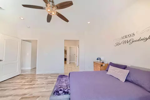 Bedroom - 245 Springfield Dr, Manteca, CA 95337 photo 11 of 13