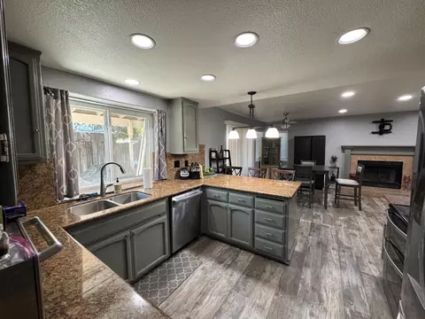 2033 Stracker Way, Modesto, CA 95350 photo 6