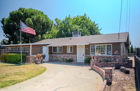 Exterior - 13118 6th St, Hickman, CA 95323 photo 1 of 12