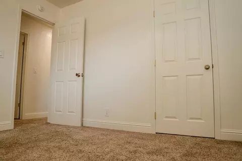 Bedroom - 13118 6th St, Hickman, CA 95323 photo 2 of 3