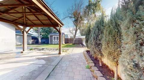 Exterior - 13118 6th St, Hickman, CA 95323 photo 9 of 12