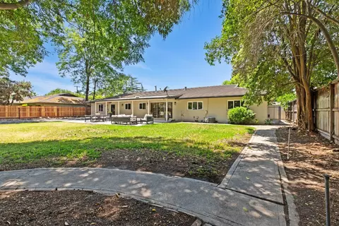 1114 Amherst Ave, Modesto, CA 95350 photo 32
