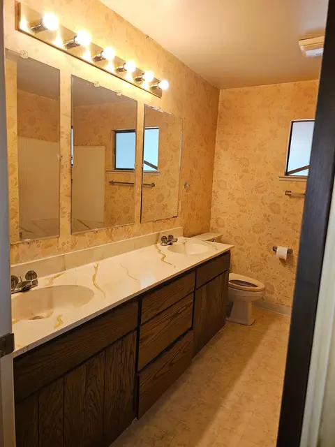 Bath - 14418 Frontier Ln, Grass Valley, CA 95949 photo 1 of 1