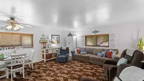 4875 2nd St, Rocklin, CA 95677 photo 3