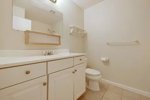 570 Camelia Ln, Manteca, CA 95336 photo 7