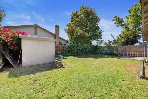 570 Camelia Ln, Manteca, CA 95336 photo 31