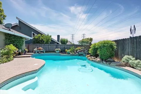 701 Cottonwood Ct, Modesto, CA 95356 photo 18