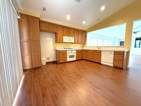 800 Aspirations Ct, Modesto, CA 95356 photo 8