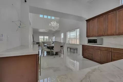 Entry Way - 1415 N Ripon Rd, Ripon, CA 95366 photo 5 of 23