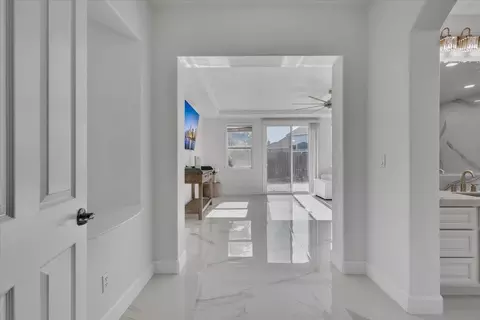 Entry Way - 1415 N Ripon Rd, Ripon, CA 95366 photo 14 of 23