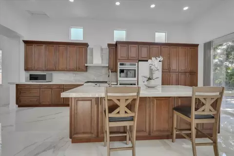 Kitchen - 1415 N Ripon Rd, Ripon, CA 95366 photo 10 of 10