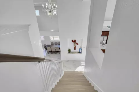 Entry Way - 1415 N Ripon Rd, Ripon, CA 95366 photo 12 of 23