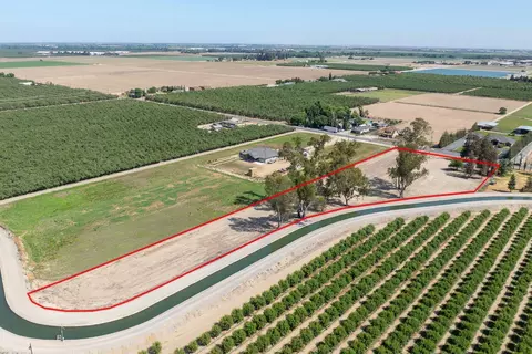 View/Area - 19272 Bloss Ave, Hilmar, CA 95324 photo 10 of 11