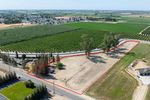 View/Area - 19272 Bloss Ave, Hilmar, CA 95324 photo 6 of 11